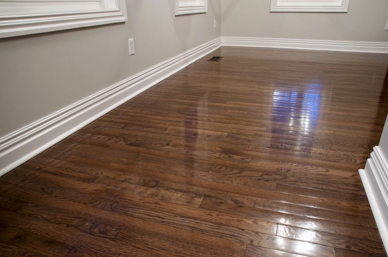 Oak Floor Varnishing in Kansas City, KS